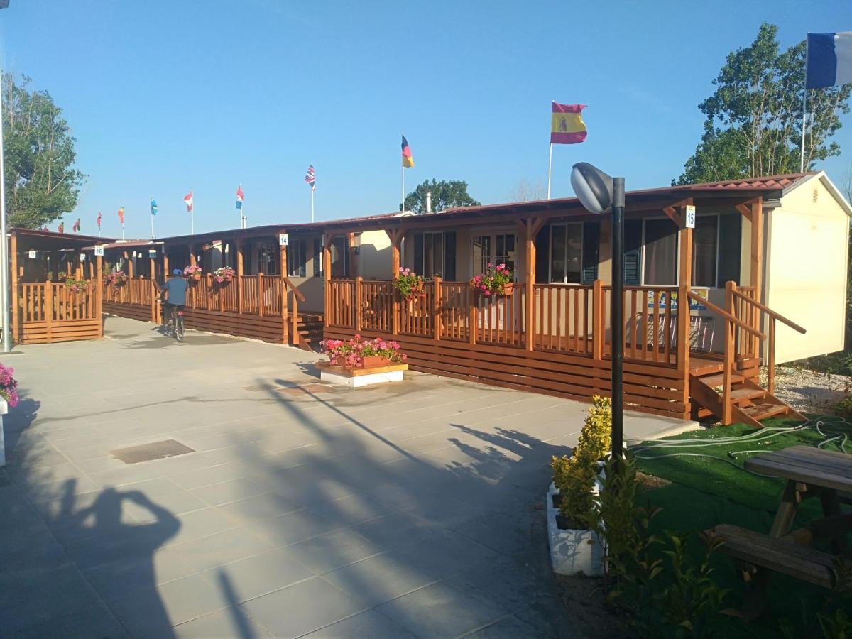 Villaggio Degli Angeli Scerne Pineto Εξωτερικό φωτογραφία